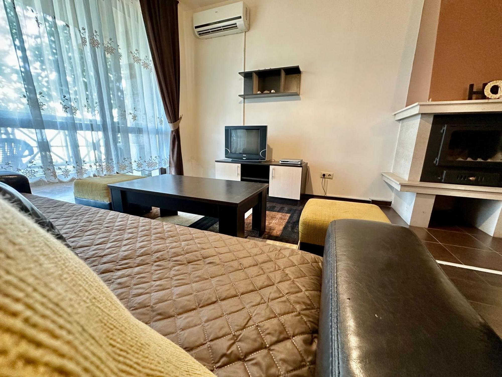 Menada Imperial Heights Villas Sunny Beach Dış mekan fotoğraf