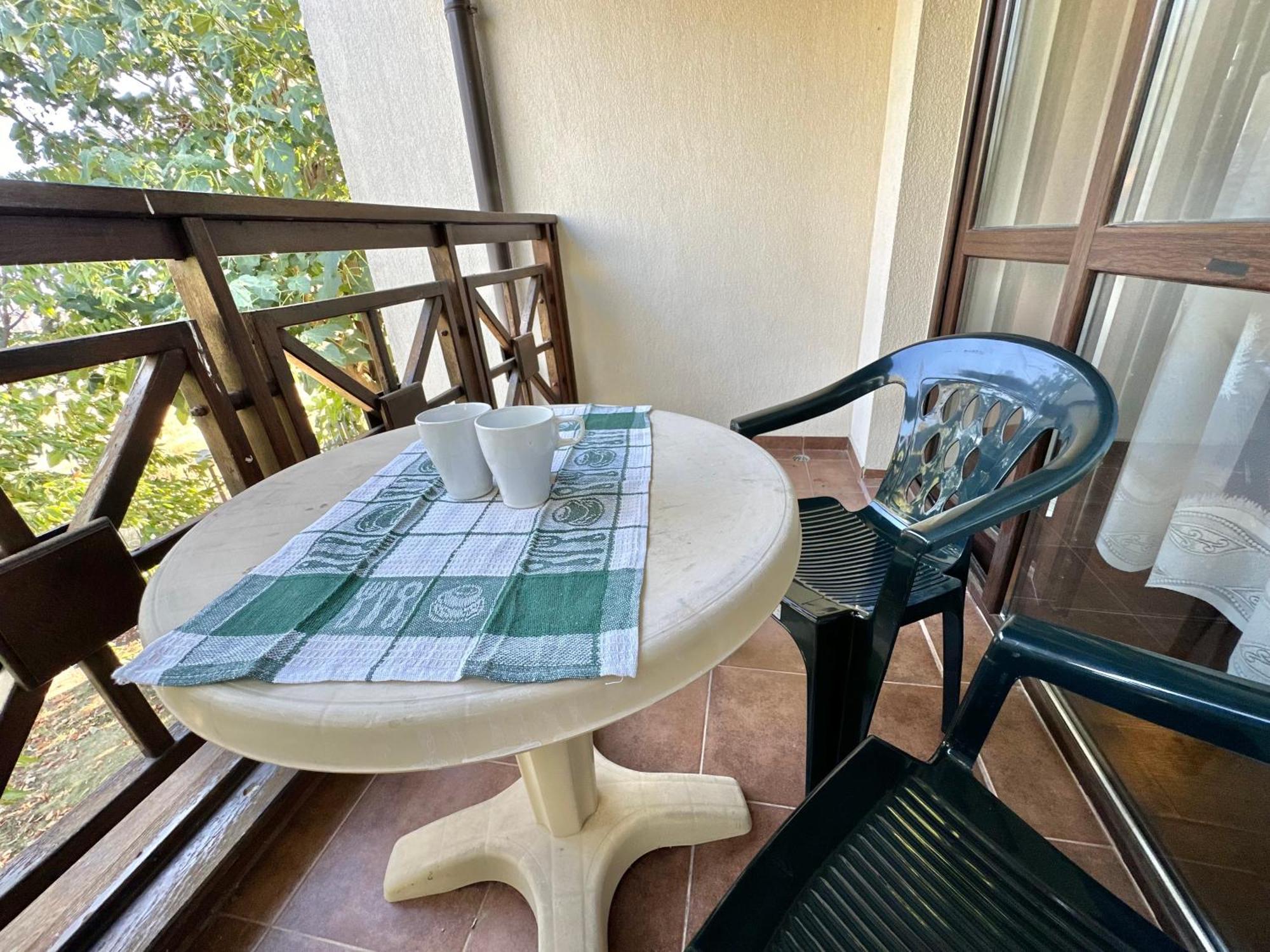 Menada Imperial Heights Villas Sunny Beach Dış mekan fotoğraf